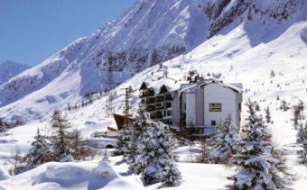 Hotel Piandineve in Passo Tonale , Italy image 1 